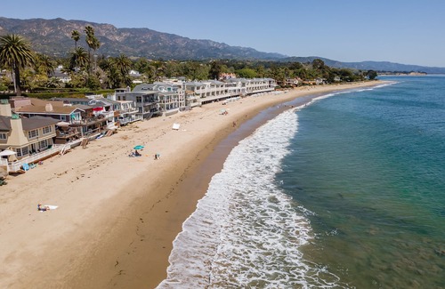 Montecito Casa | Paraíso en la playa! ¡La casa de Miramar Beach se puede alquilar como casa completa o como 2 unidades!