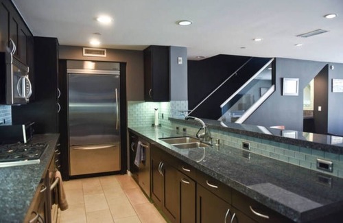 The Jungle Condominio | Beachfront Retreat Playa/Marina