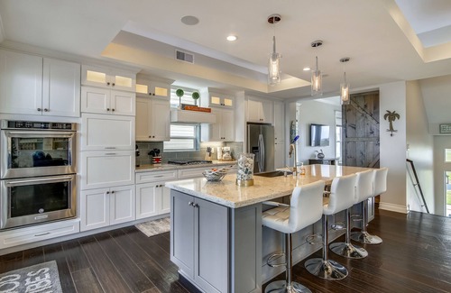 Galveston Casa | Beachfront│ Sleeps 16 │Right on the Beach│ East End │ Dog Friendly