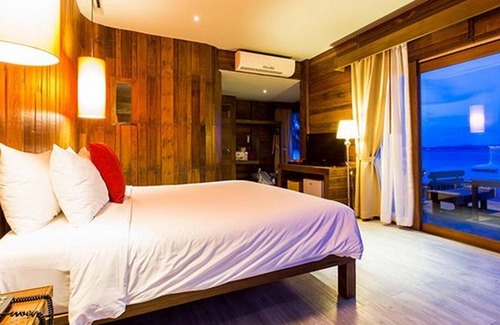 Rayong Apartamento | Suite frente a la playa @Baan Ploy Sea