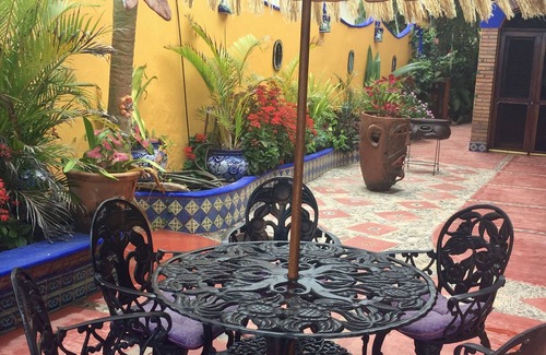 Los Ayala Apartamento | Suite frente a la playa con patio privado