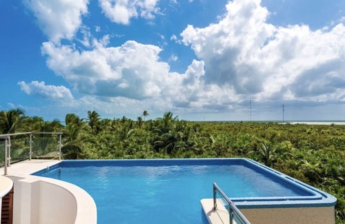 Felipe Carrillo Puerto Casa | Beachfront Tulum Villa
