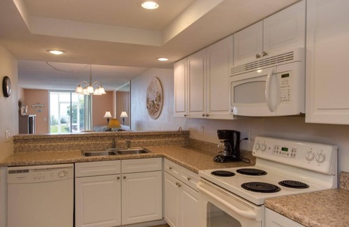 Indian Harbour Beach Condominio | Alquiler de vacaciones frente al mar, recientemente actualizado, pasos de la playa