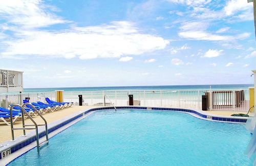 West Panama City Beach Condominio | ⭐Beachfront Views-Oversized Balcony-Pool-Tropic Winds 503⭐