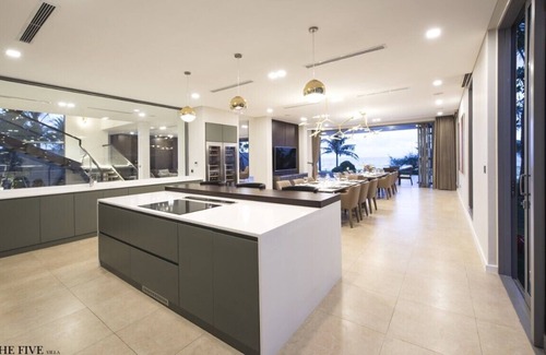 Ngu Hanh Son Villa | Villa frente al mar 8BRS para Big Group.