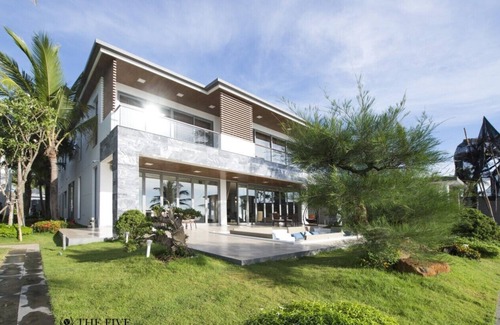 Ngu Hanh Son Villa | Villa frente al mar 8BRS para Big Group.
