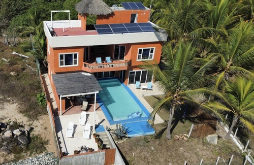 San Miguel del Puerto Villa | Frente a la playa Villa C / W piscina privada 3BR / 3. 5 BA en playa aislada