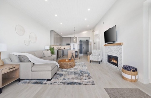 Black Creek Condominio | Beachfront Villa #15 at Saratoga Beach House