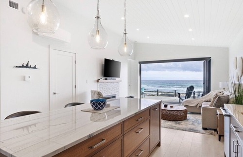 Black Creek Condominio | Beachfront Villa #15 at Saratoga Beach House