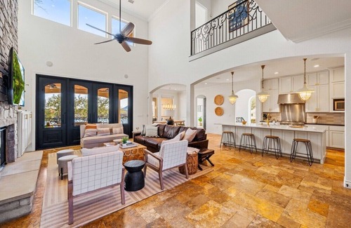 Kingsland Casa | Beachfront Villa | Concierge Services