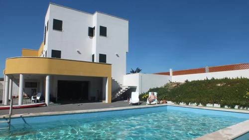 Vagos Cama Y Desayuno | Beachhaus Slide