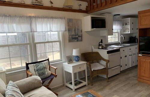 East Sandwich Cabaña | Beachland L - Cozy East Sandwich getaway, steps from beach