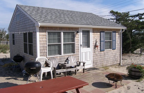 East Sandwich Cabaña | Beachland L - Cozy East Sandwich getaway, steps from beach
