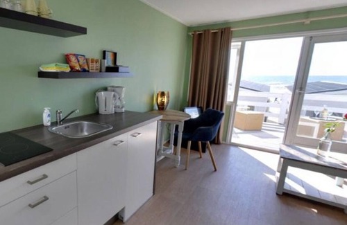Wijk aan Zee Chalet De Esquí | Beachlodge by the Sea | Honeymoon suite on the beach