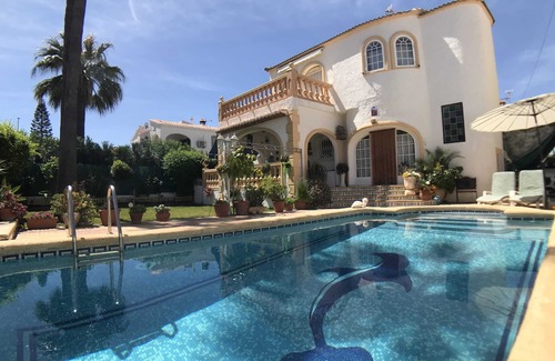 Els Poblets Villa | Chalet cerca de la playa con piscina privada, internet, aire acondicionada