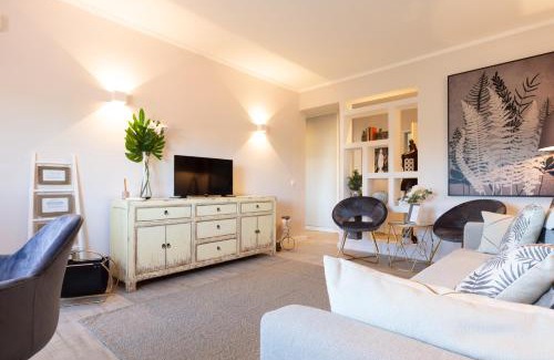 Carcavelos Apartamento | BEACHOME4U3
