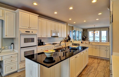 Wrightsville Beach Casa | Beachouse en sonido con muelle privado y boatslip!