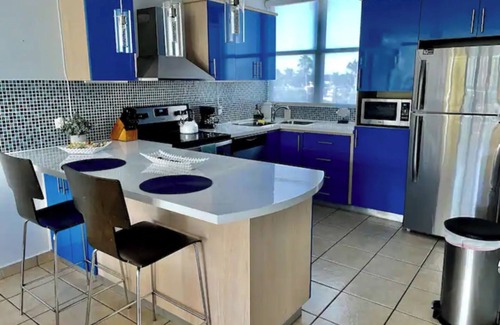 Isla Verde Complejo | Beachside Adventure Suites