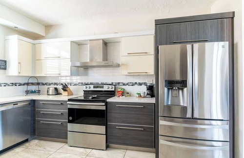 Maleza Baja Casa | Beachside | Aguadilla | Near Airport | Golf Course | Entire Private House