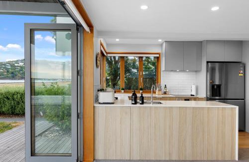Redcliffs Casa | Beachside Bliss - Redcliffs