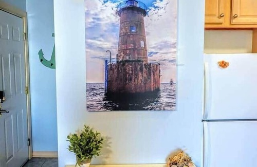 North Ocean City Apartamento | Imagine This! Wonderful, Newly Renovated, Beach view- Big Indoor Pool-Marylander