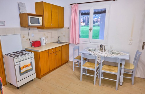 Acharavi Apartamento | Beachside Bungalow 5 Acharavi Corfu