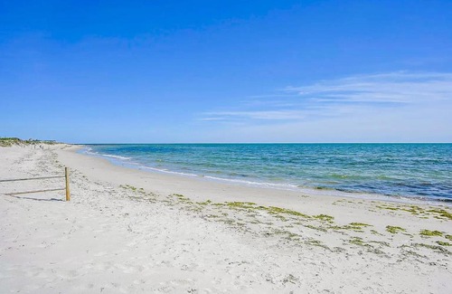 West Dennis Casa | Beachside Bungalow - A