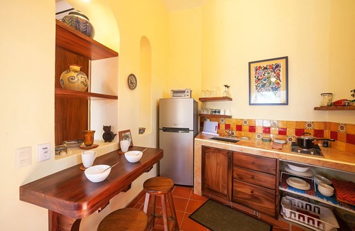 North End Apartamento | Casita frente a la playa, nuevo y seguro. Tranquilo barrio norte.
