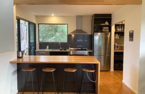 Carlton Casa | Beachside Family Surf Retreat