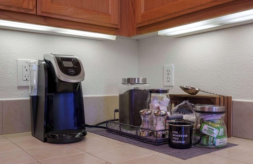 Grover Beach Casa | Beachside Gem: Spacious 4 Bdrm Near Sand & Shops