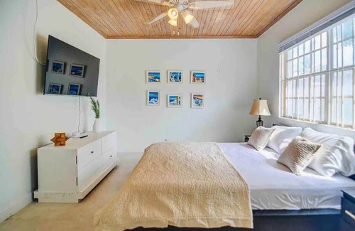 Westward Villas Subdivision Casa | Beachside Oasis: 3-Bedroom Home w/ Private Pool!