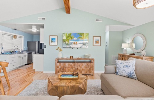 Nags Head Casa | Beachside OBX Getaway – Game Room & Decks