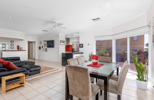 South Bunbury Casa | Beachside Retreat - Bunbury