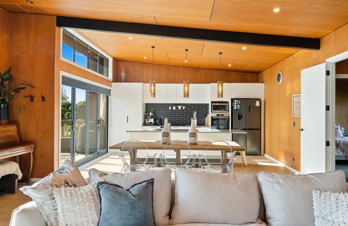 Otaki Beach Casa | Beachside Sanctuary – Otaki Beach Holiday Home