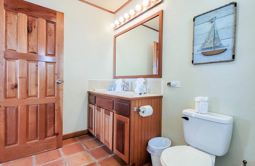 San Pedro Complejo | Beachside Spacious Two Bedroom Suite