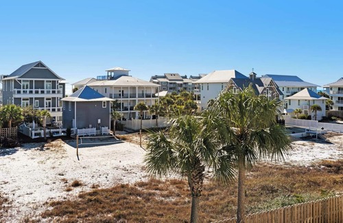 Seagrove Beach Condominio | Beachside Villas - Minutes to The Beach - Ground Floor - Pools & Tennis
