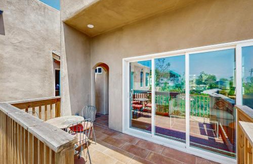 Del Mar Heights Casa | Beachwalk Bungalow