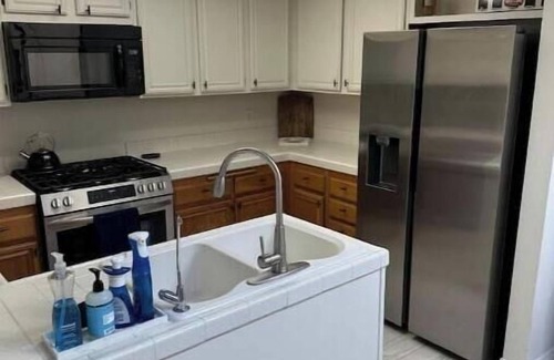 Carpinteria Casa | Beachwalk Townhome - Carpinteria