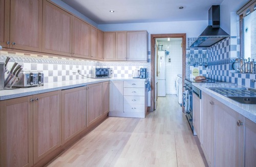 Saundersfoot Casa | Beachways - 5 Bedroom Holiday Home - Saundersfoot