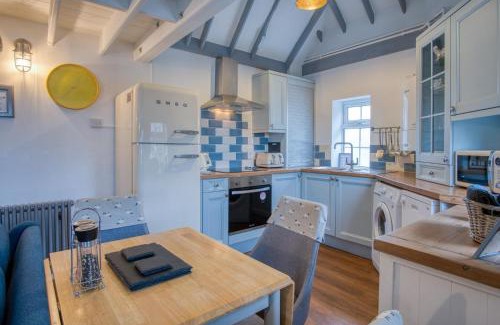 Penally Casa | Beachwood - 2 Bedroom Cottage - Penally
