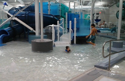 Sea Scape Complejo | Beachwoods -- a premiere 4 season resort property 5 min. from the beach!
