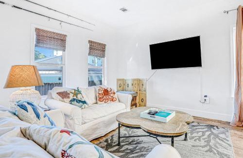 Santa Rosa Beach Casa | Beachy Beach Cottage