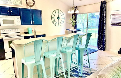 Pooler Casa | 🏖Beachy Blue Haven near Savannah-3 Bed, 2 Bth