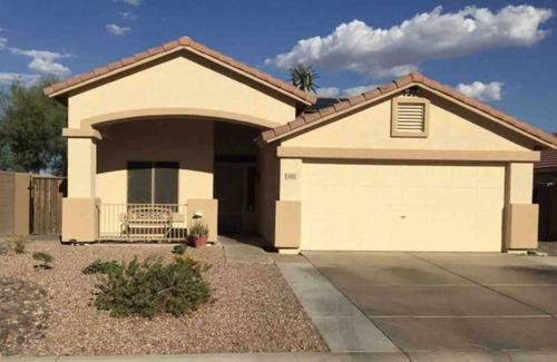Cottonflower Casa | Beachy Getaway en Goodyear, AZ 10 invitados; 4/2