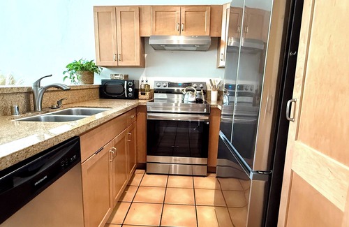 Eastern Malibu Condominio | Beachy Malibu Loft - Pool/Tennis/Gym