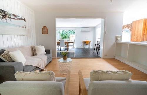 Belmont Casa | Beaming Belmont A Coastal Indoor Outdoor Haven