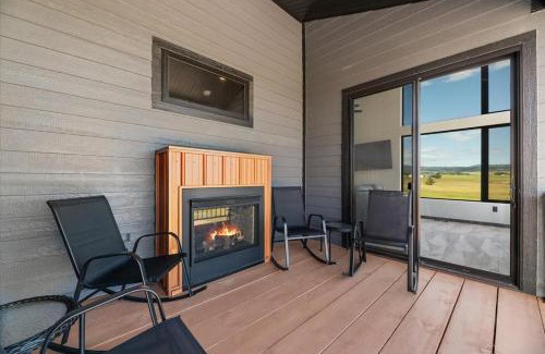 Sturgis Casa | Bear Butte Luxury Retreat Hot Tub Stunning Views