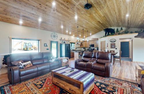 Deadwood Casa | Bear Butte Retreat