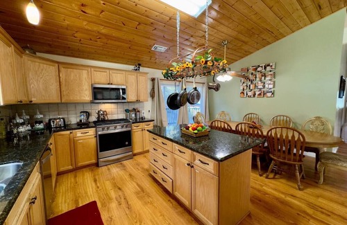 Pine Mountain Club Cabina | Bear Necessities: Retreat at Roaming Bear Lodge