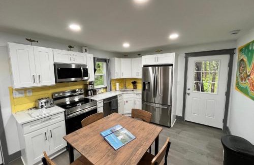 Hawley Casa | Bear Run Bungalow